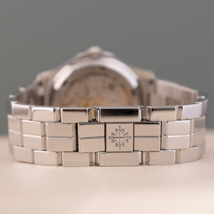 Patek Philippe Aquanaut Ref. 5066