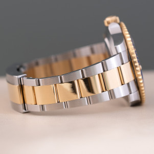 Rolex Submariner Ref. 116613LB 2