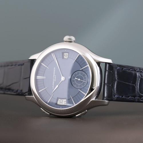 Laurent Ferrier Galet Traveller Ref. 230.02