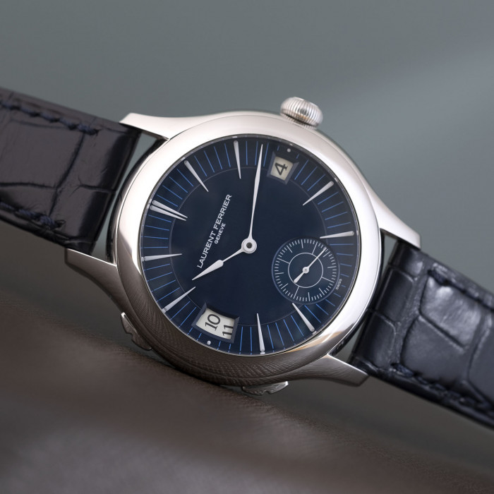 Laurent Ferrier Galet Traveller Ref. 230.02