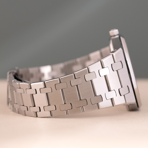 Audemars Piguet Royal Oak Ref. 4100ST