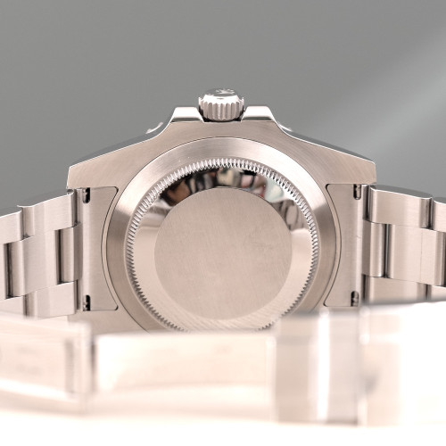 Submariner Date Ref. 116610LN