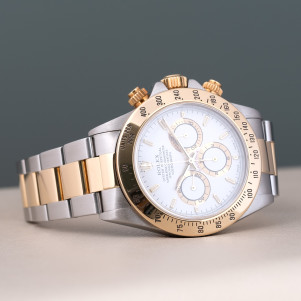 Rolex Daytona Ref. 16523 2