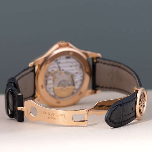 Patek Philippe World Time Ref. 5130R