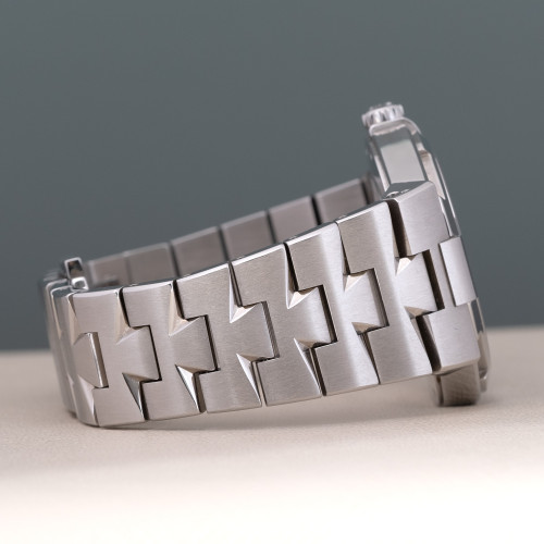 Vacheron Constantin Overseas Ref. 47040