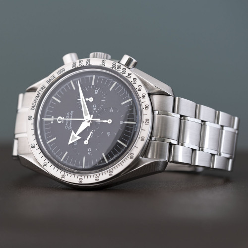 Omega Speedmaster Broad Arrow Ref. 35945000