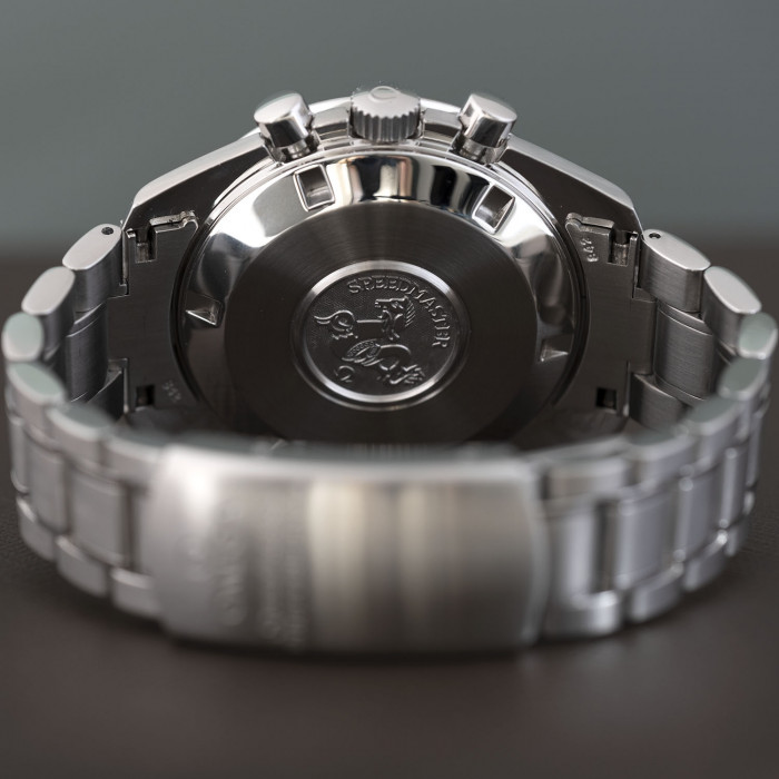 Omega Speedmaster Broad Arrow Ref. 35945000